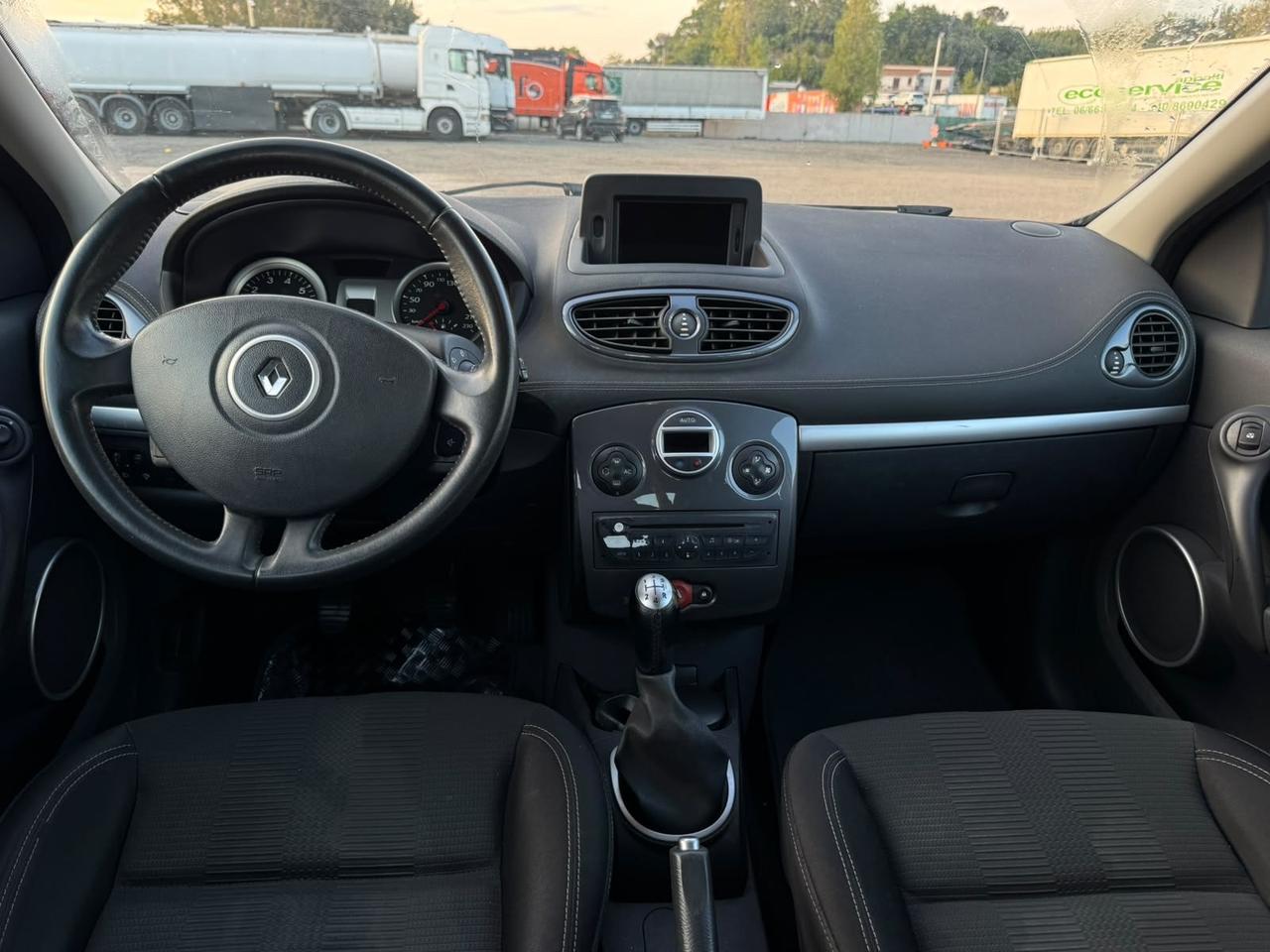 Renault Clio 1.2 16V 5 porte Dynamique