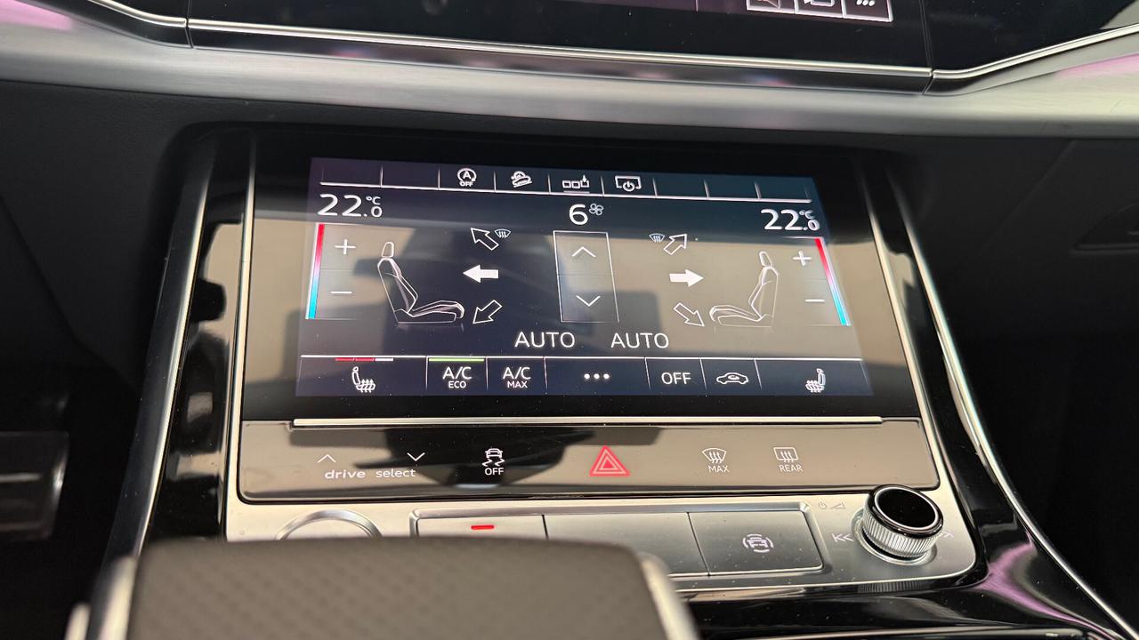 AUDI Q8 TDI 231 CV TETTO APRIBILE UFF ITALIA