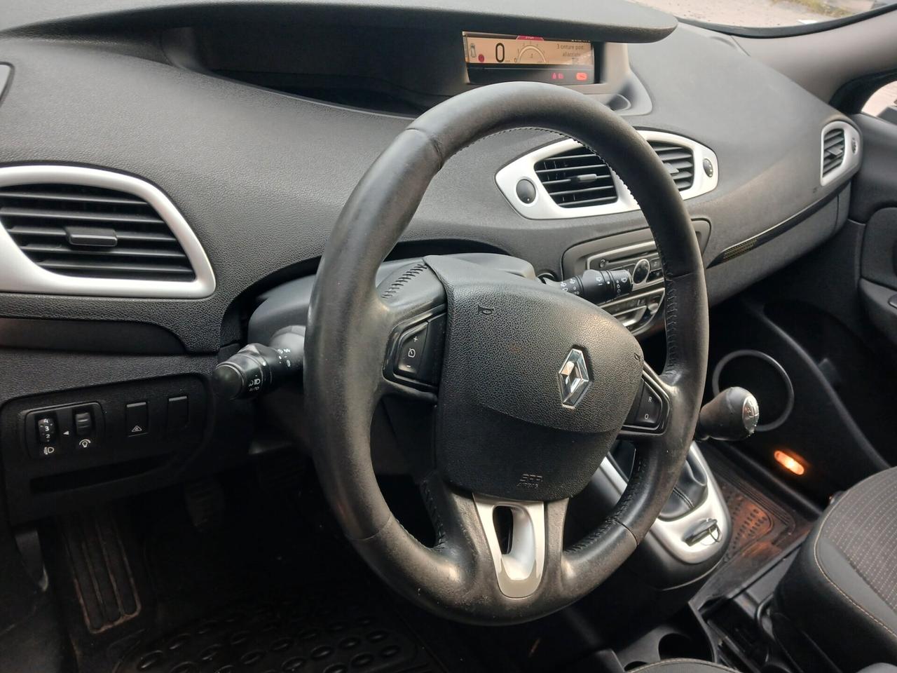 Scenic 1.5 dCi 110CV 7 POSTI