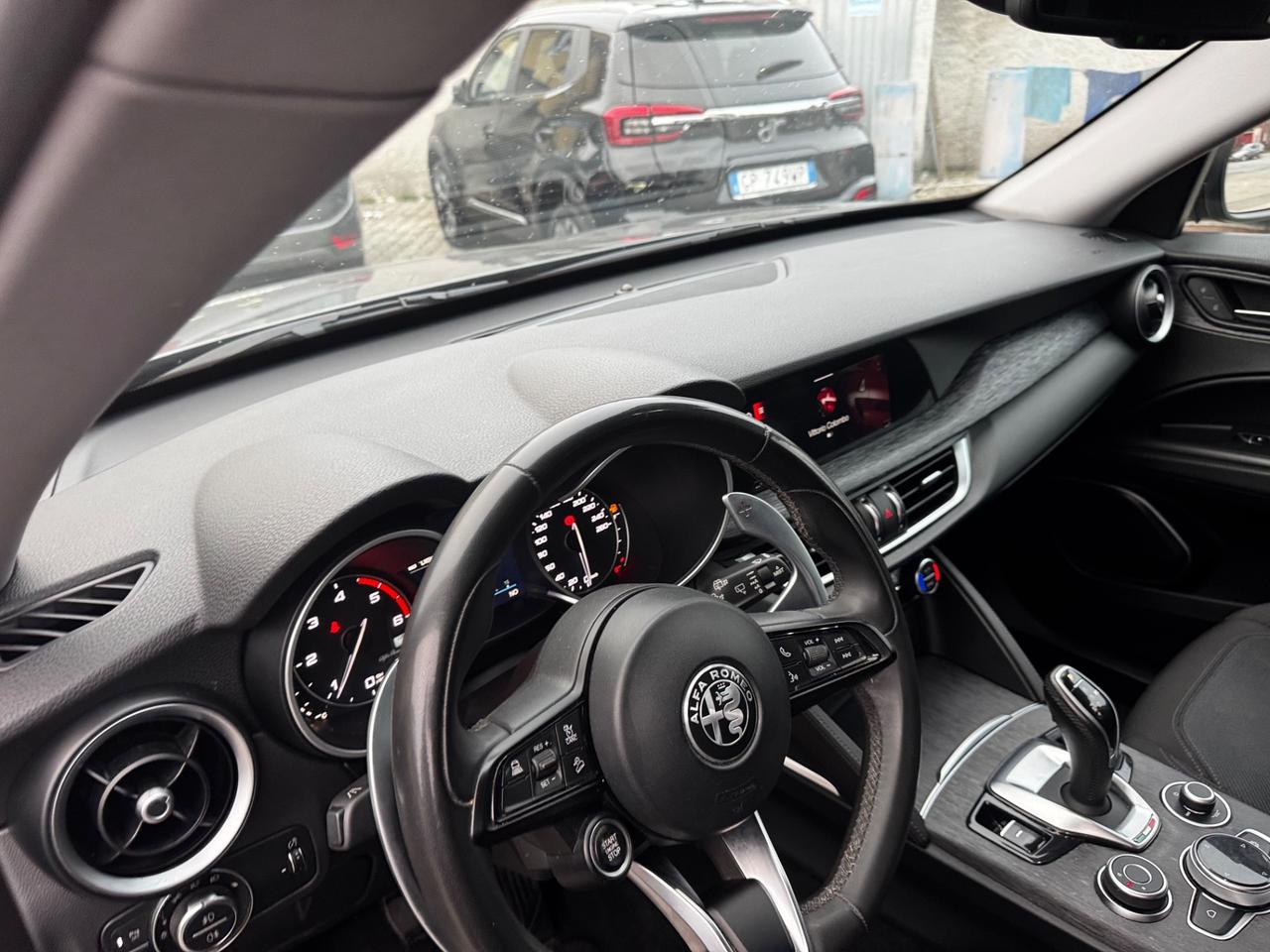 Alfa Romeo Stelvio 2.2 Turbodiesel 190 CV AT8 Q4 Business