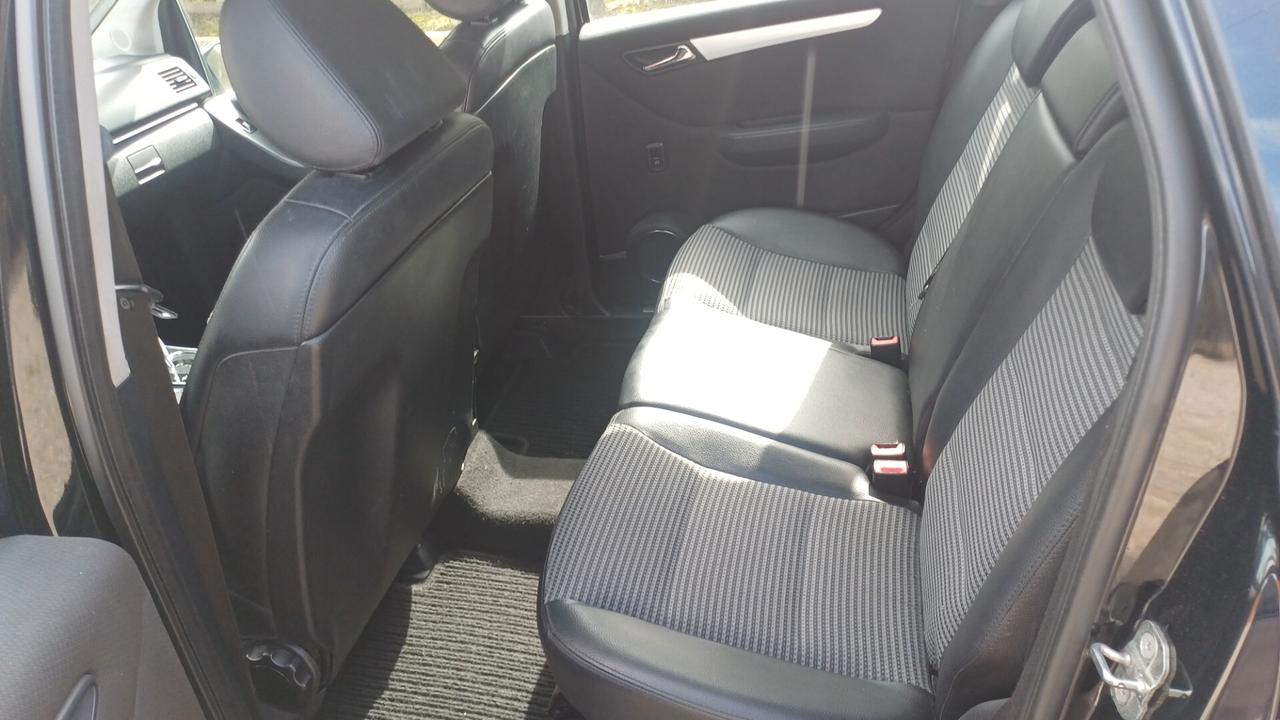 Mercedes-benz B 200 CDI Sport