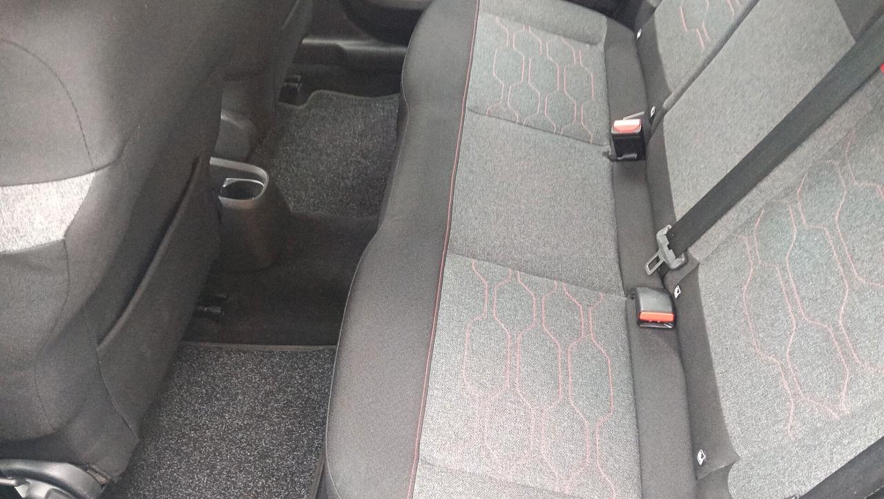 CITROEN C3 1.2 BENZ SHINE -RETROC