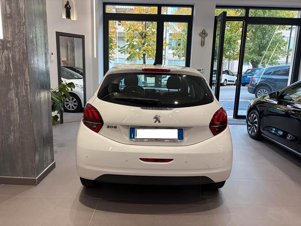 Peugeot 208 1.5 Business 100cv - 2020
