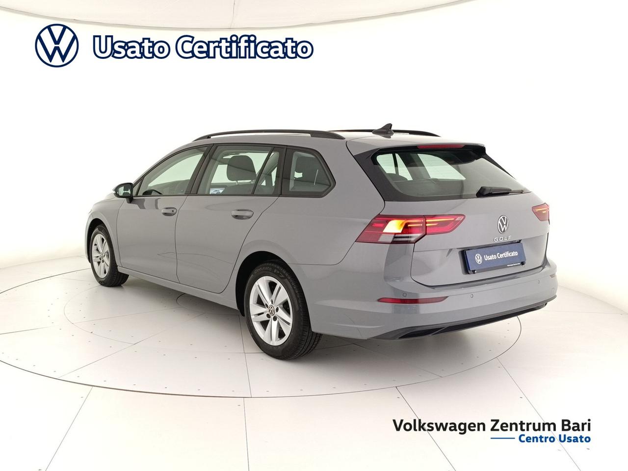 Volkswagen Golf variant 2.0 tdi life 115cv