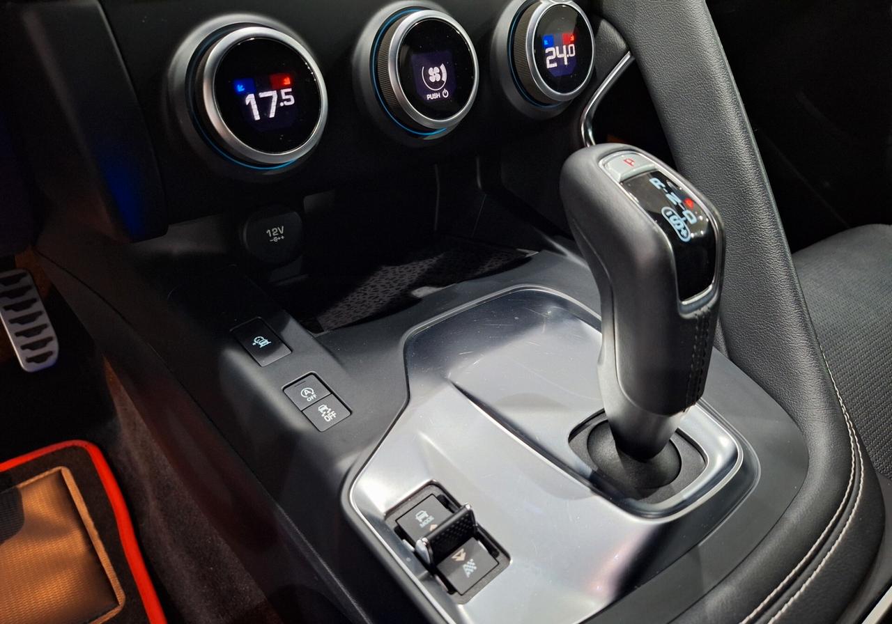 Jaguar E-Pace 180CV Virtual Cockpit R-Dynamics