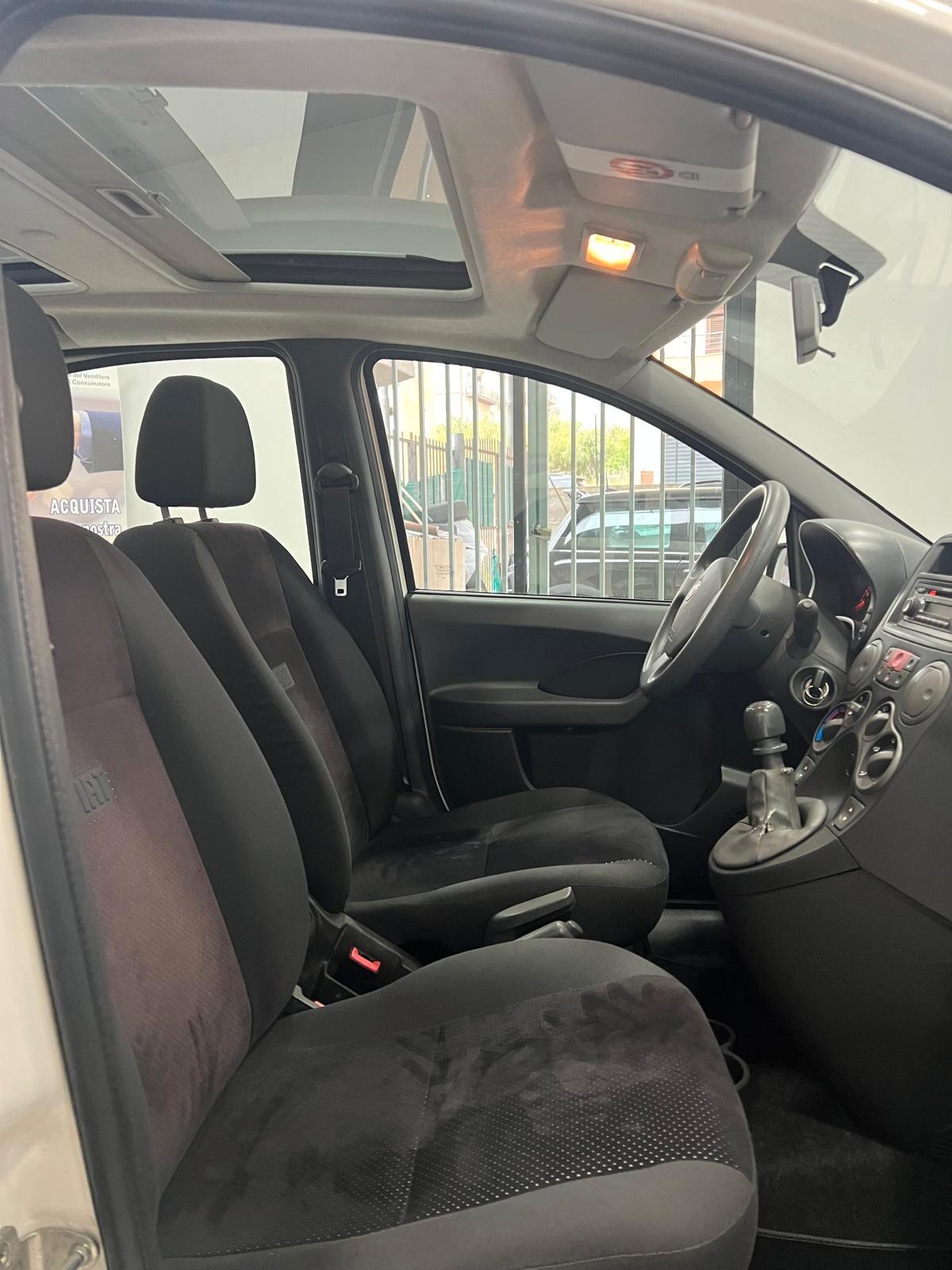 Fiat Panda 1.2 Emotion