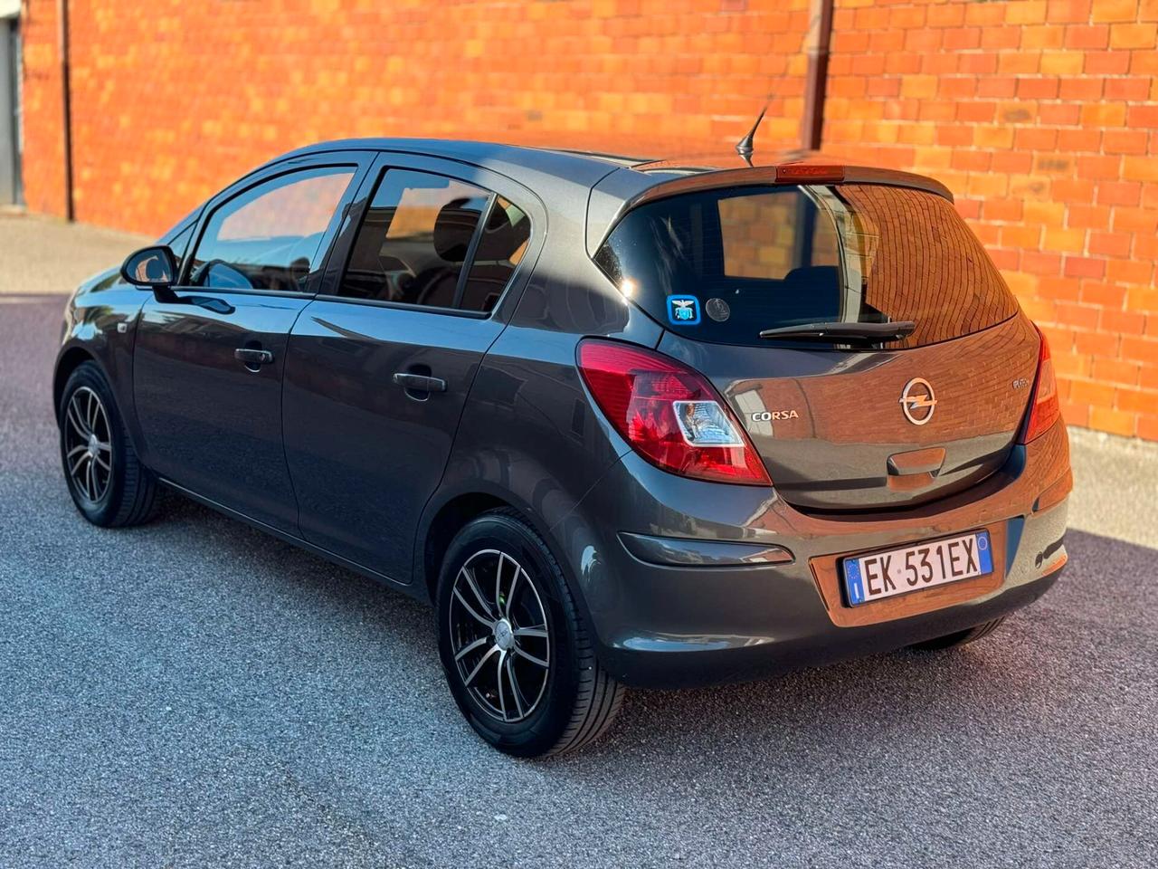 Opel Corsa 1.2 85CV 5 porte GPL-TECH Elective