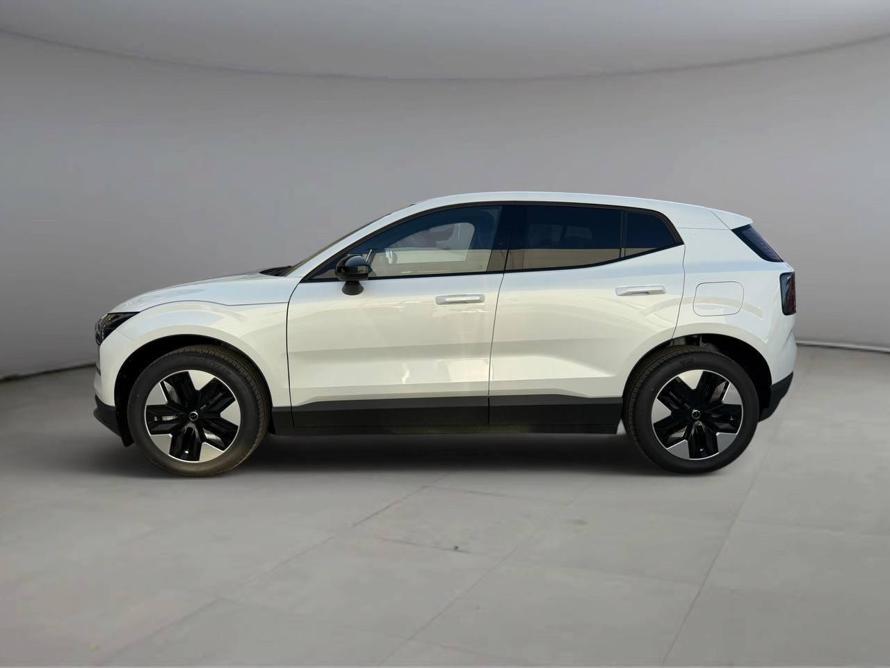 VOLVO EX30 Plus P5 Electric