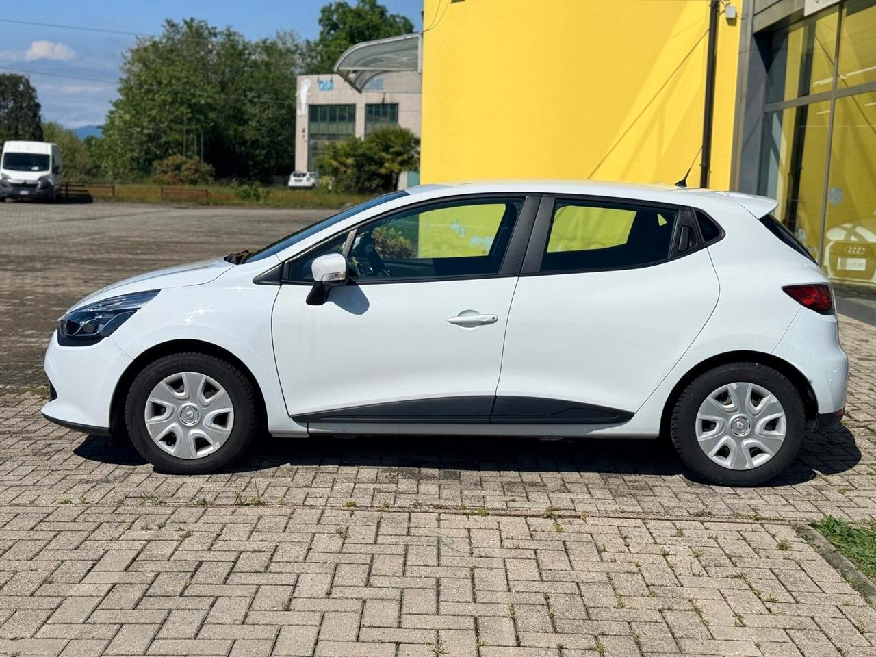 Renault Clio 1.2 75CV GPL 5 porte
