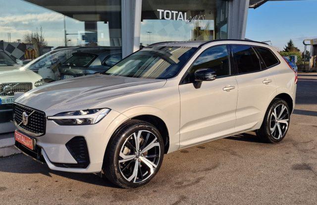 VOLVO XC60 B4 (d) AWD automatico Plus Dark