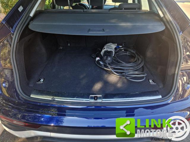 AUDI Q5 50 TFSI e quattro S tronic Business Advanced