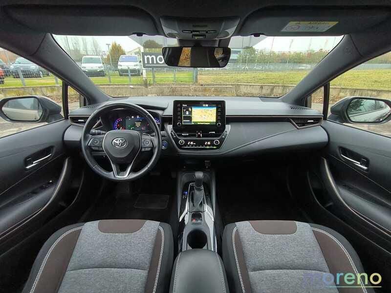 Toyota Corolla Touring Sports 2.0 hybrid Trek CVT