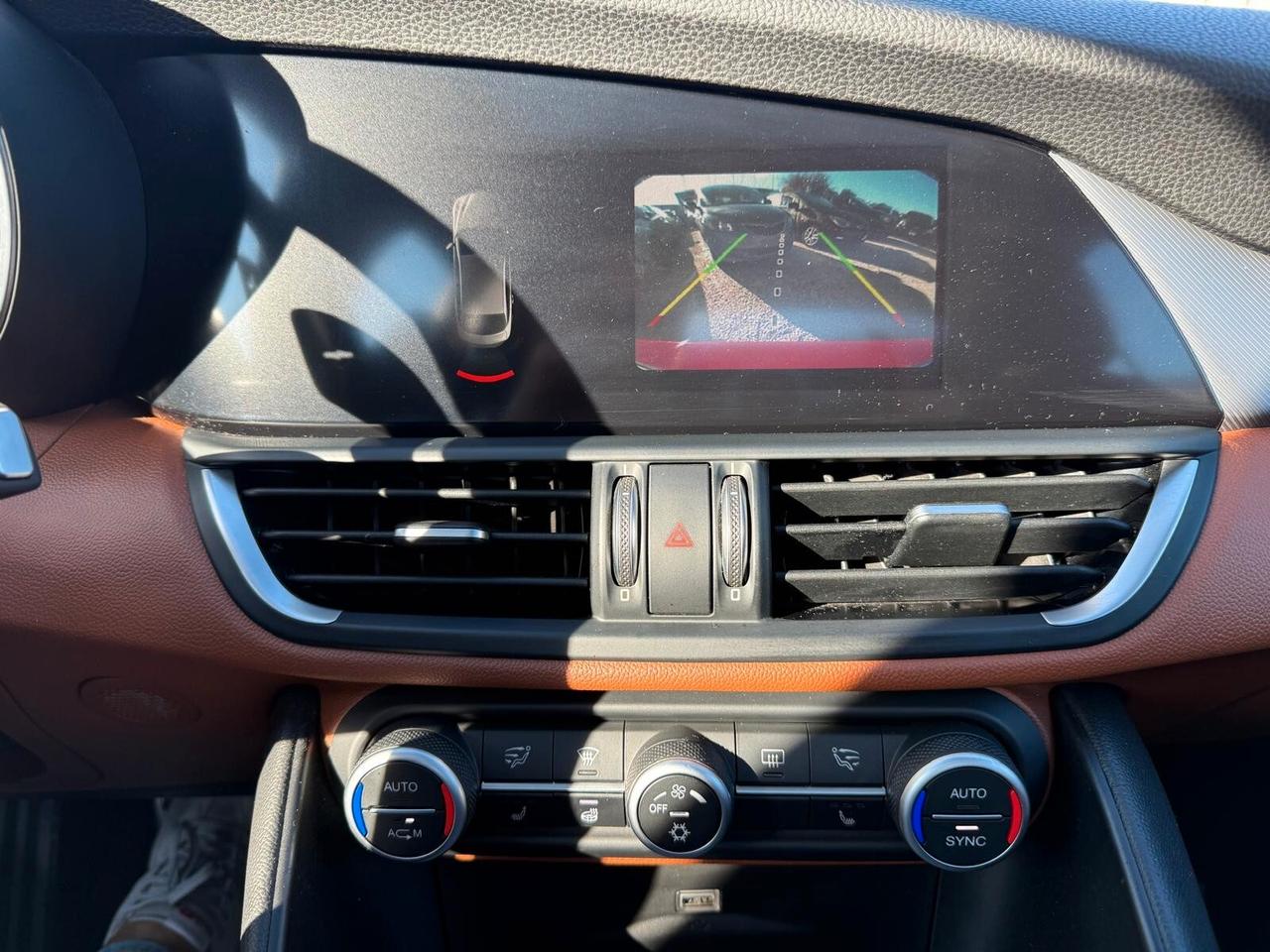 Alfa Romeo Giulia 2.2 Turbodiesel 210 CV AT8 AWD Q4 Veloce