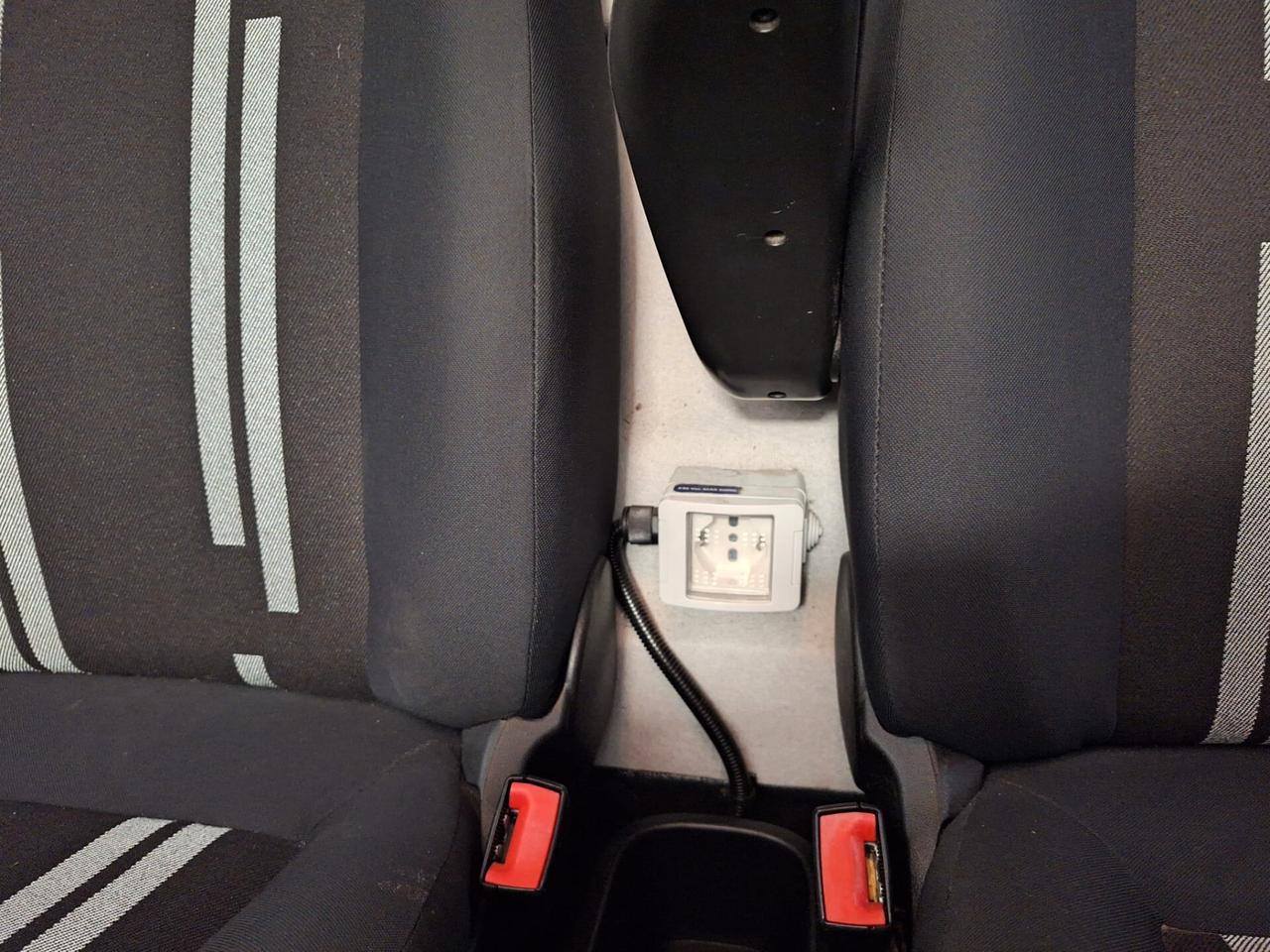 Fiat Fiorino 1.3MJT 95CV -OFFICINA-INVERTER 220V