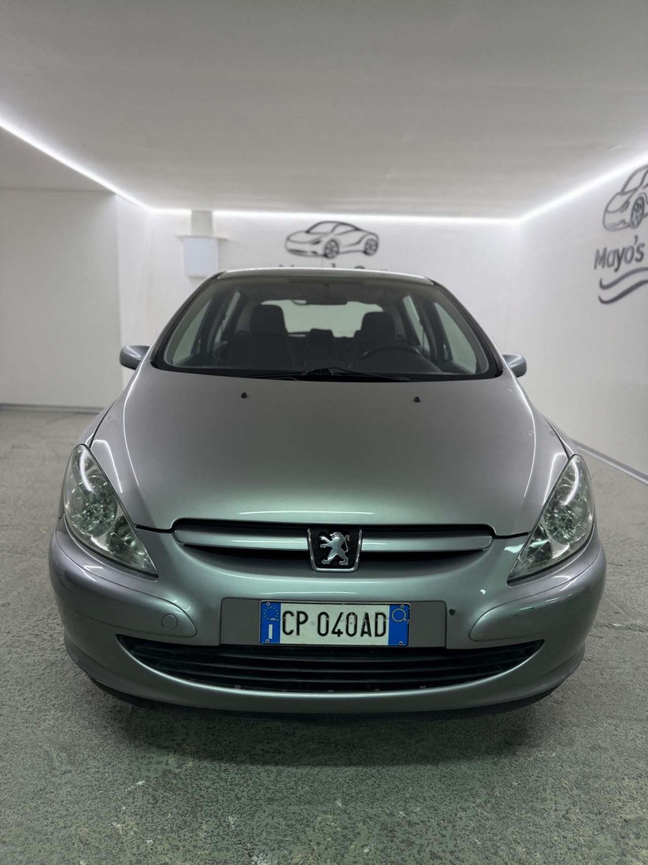 PEUGEOT 307 (anno 2004)