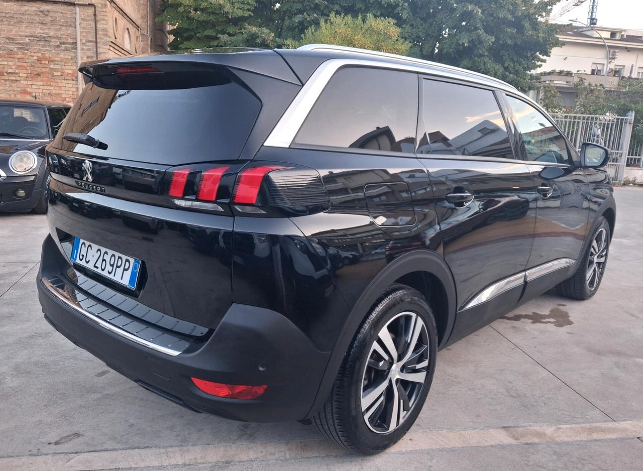 Peugeot 5008 BlueHDi 130 S&S Allure