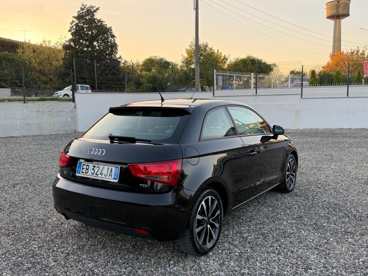 Audi A1 1.6 TDI Attraction