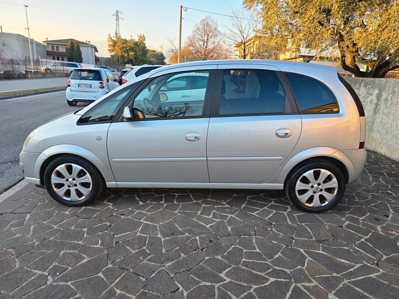 Opel Meriva 1.4 BENZINA UNICO PROPRIETARIO OK PER NEOPATENTATI