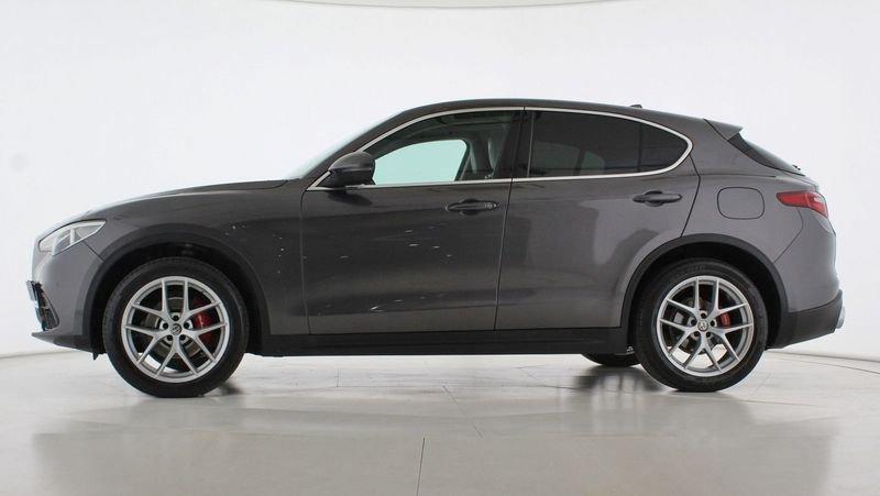 Alfa Romeo Stelvio 2.2 Turbodiesel 210 CV AT8 Q4 Executive