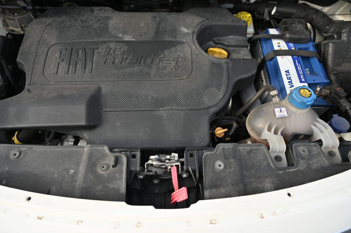 Fiat 500L 1.6 Multijet 105 CV Trekking
