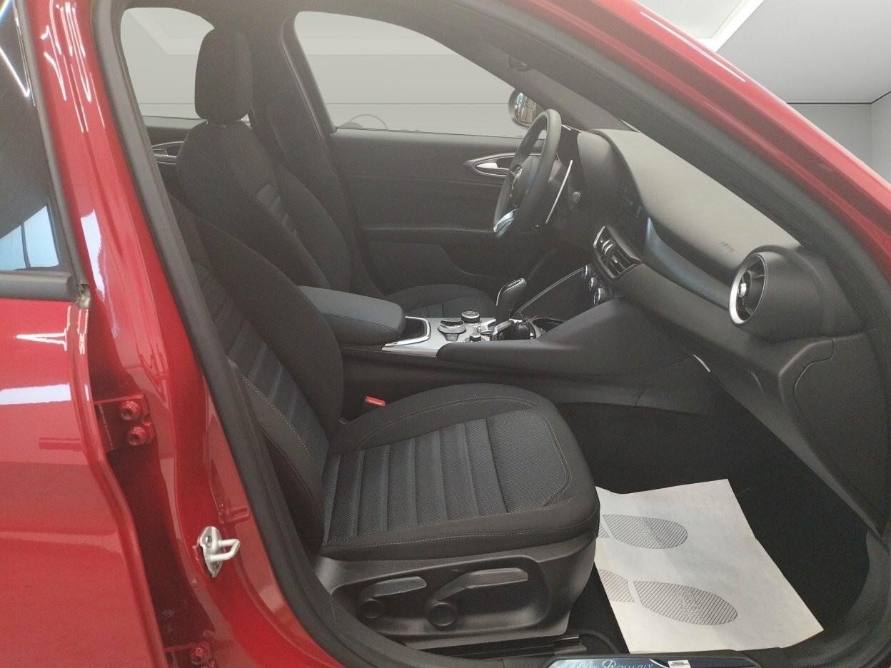Alfa Romeo Giulia 2.2 Turbodiesel 160 CV AT8 Sprint