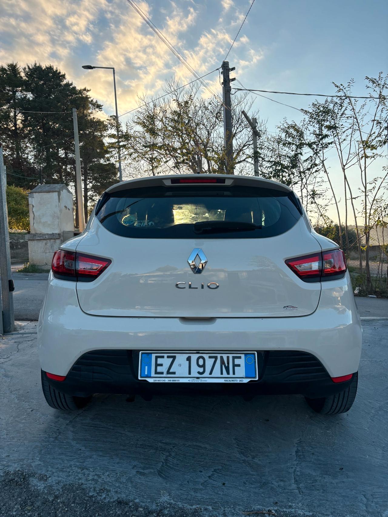 Renault Clio 1.2 75CV GPL 5 porte Costume National