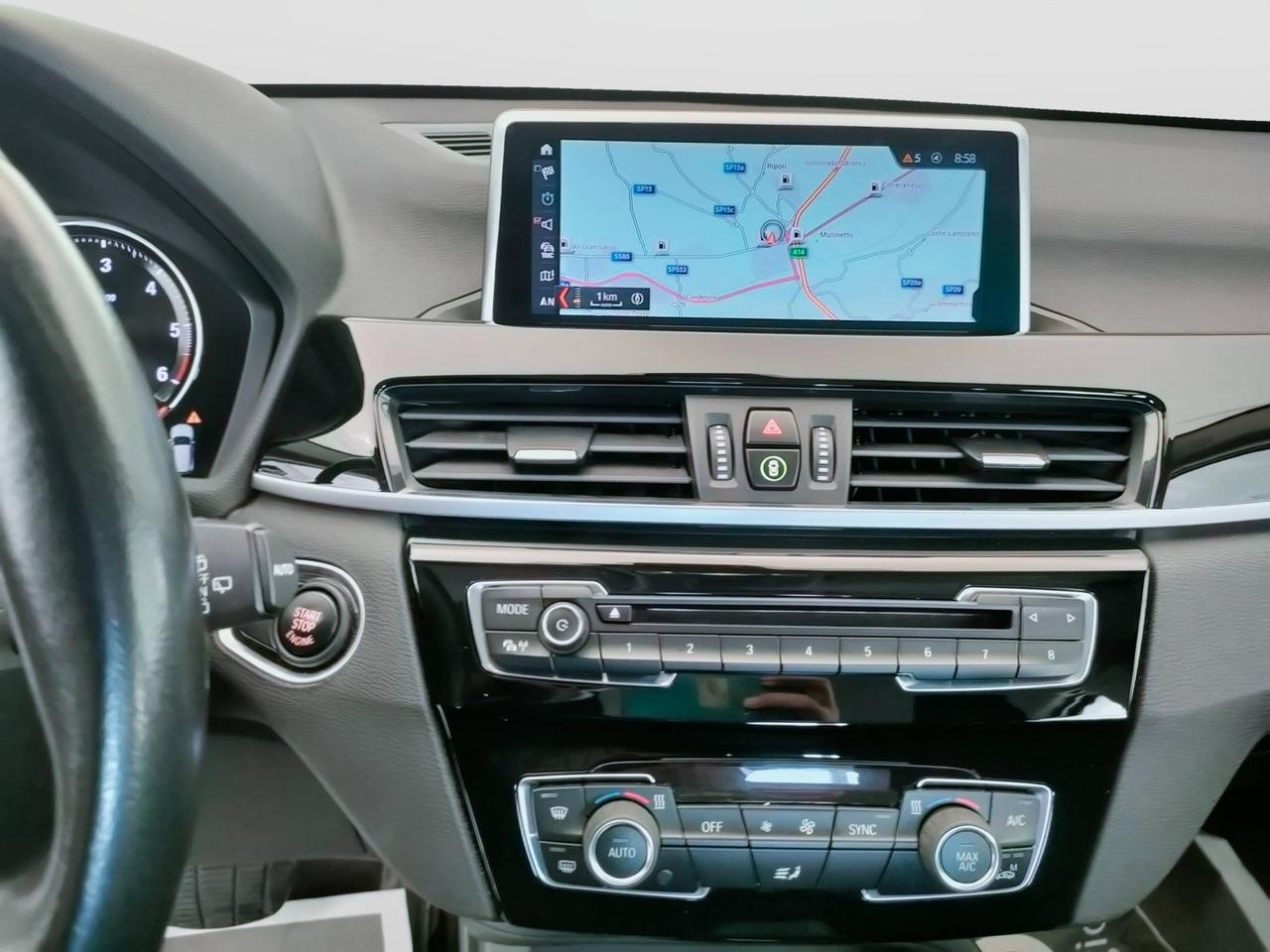 BMW X1 F48 2019 - X1 sdrive18d Advantage