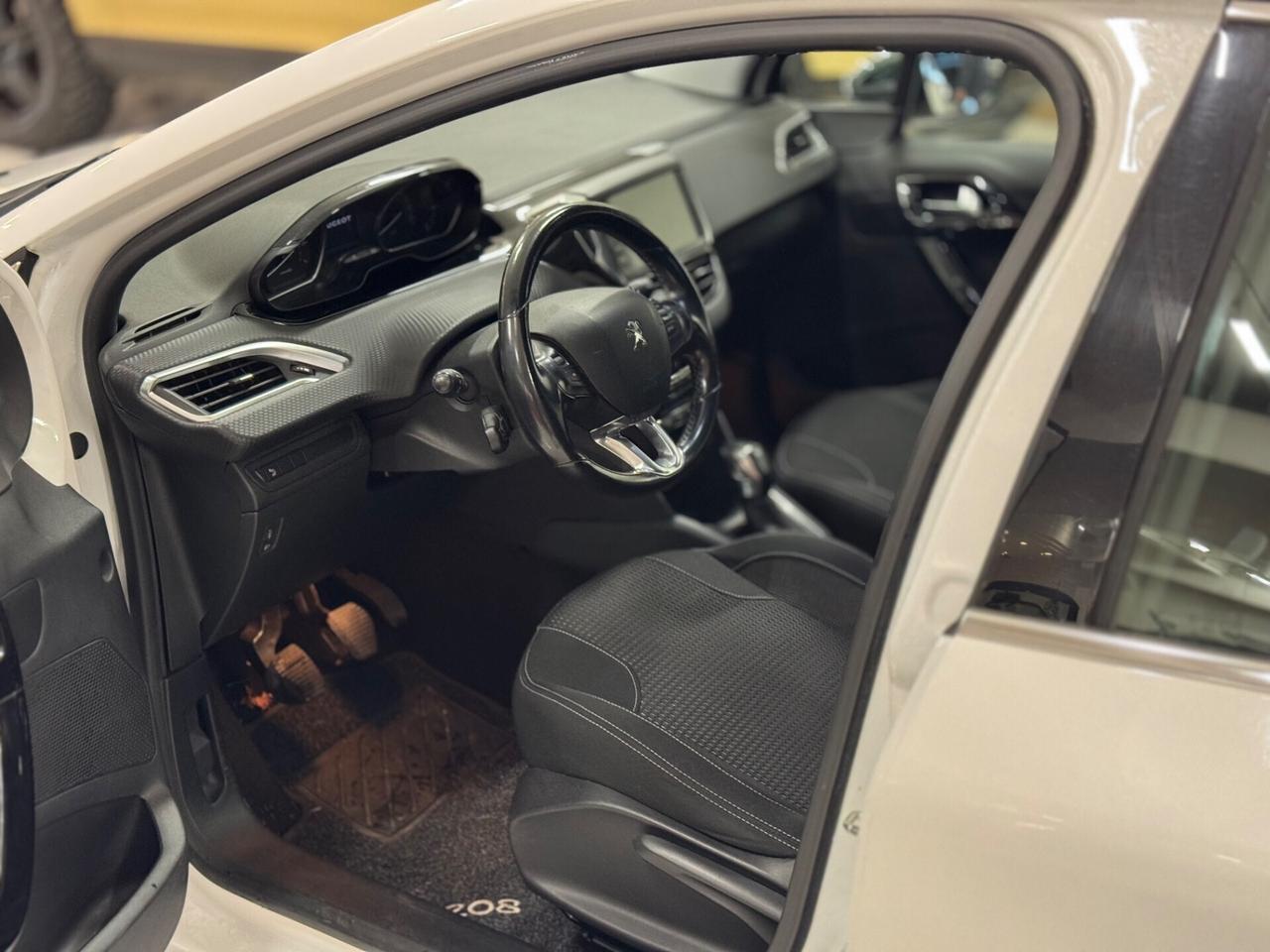 Peugeot 208 5 porte CINGHIA NUOVA