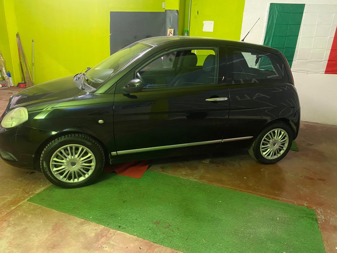 Lancia Ypsilon 1.2 Oro