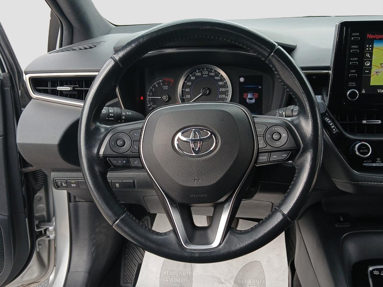 Toyota Corolla 1.8h Business cvt