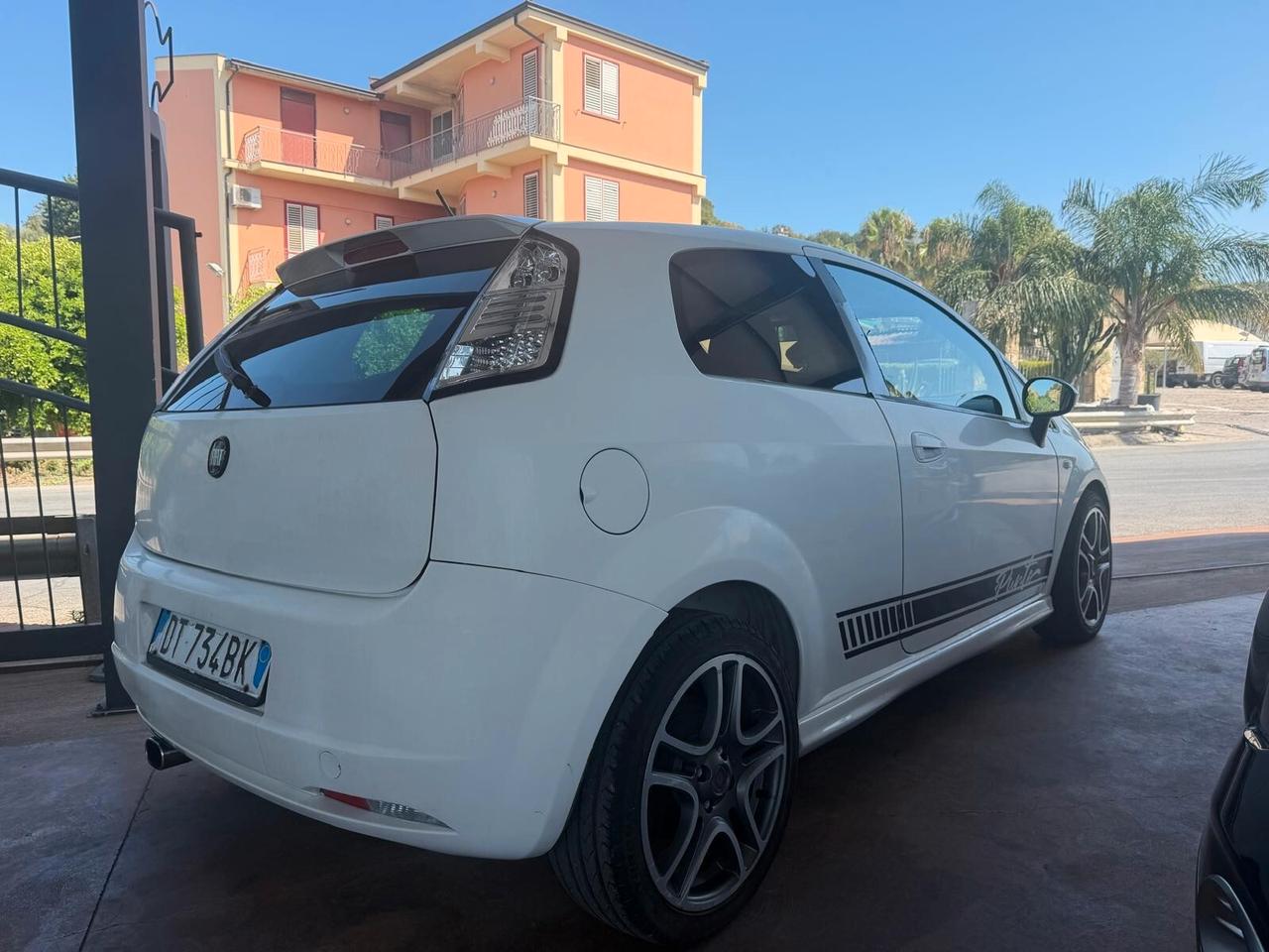 Fiat Grande Punto 1.3MJT 90 3p.Dynam.