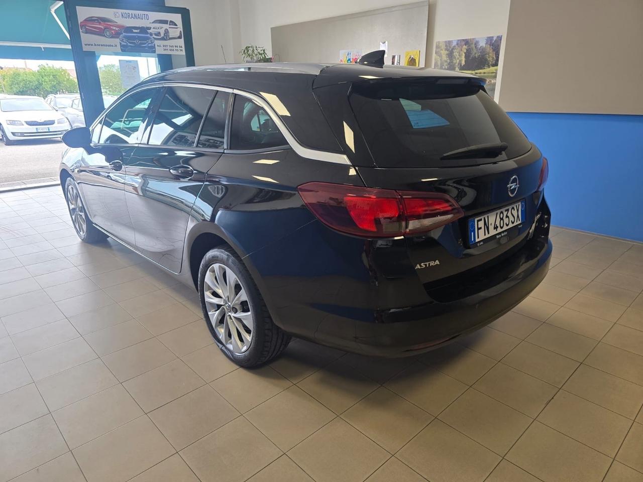 Opel Astra 1.4 Turbo 110CV EcoM Sports Tourer Dynamic