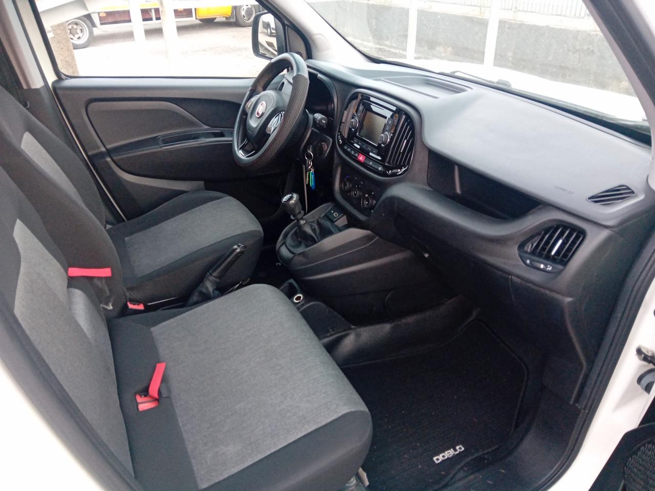 Fiat Doblò Cargo 1.6 MJT 105 cv - 3 Posti - 2020