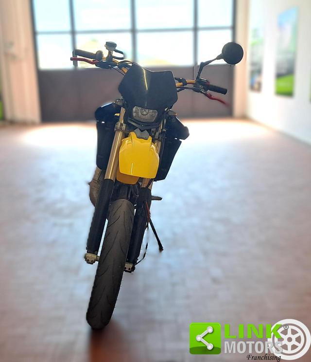 HUSQVARNA SM 125 S .