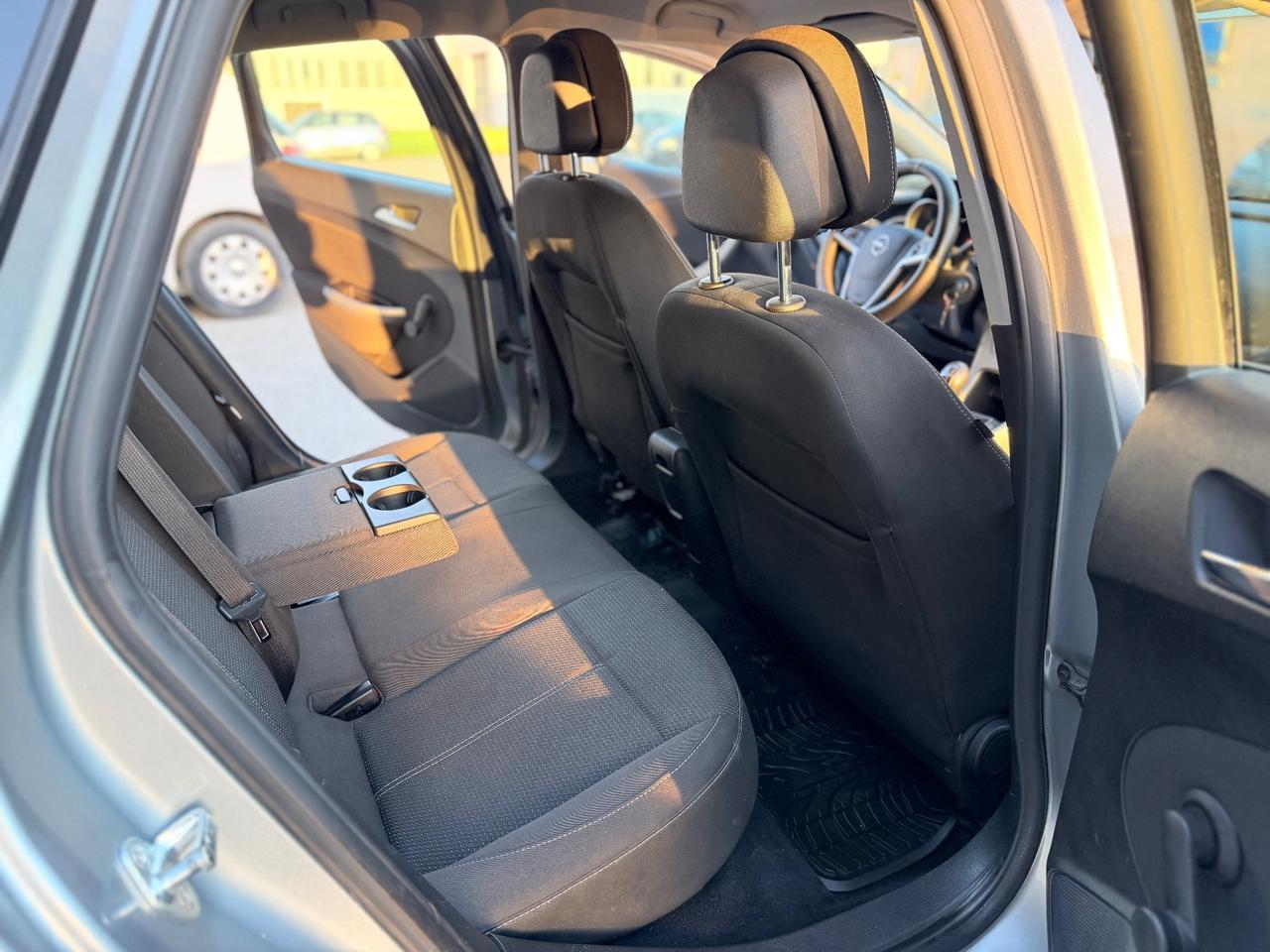 Opel Astra 1.7 CDTI 5 porte Cosmo neopatentati