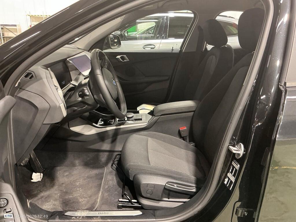 BMW 116D 115CV STEPTRONIC BUSINESS ADVANTAGE ( FARI LED - BMW DIGITAL COCKPIT - CRUISE - NAVI - MIRROR - PDC )