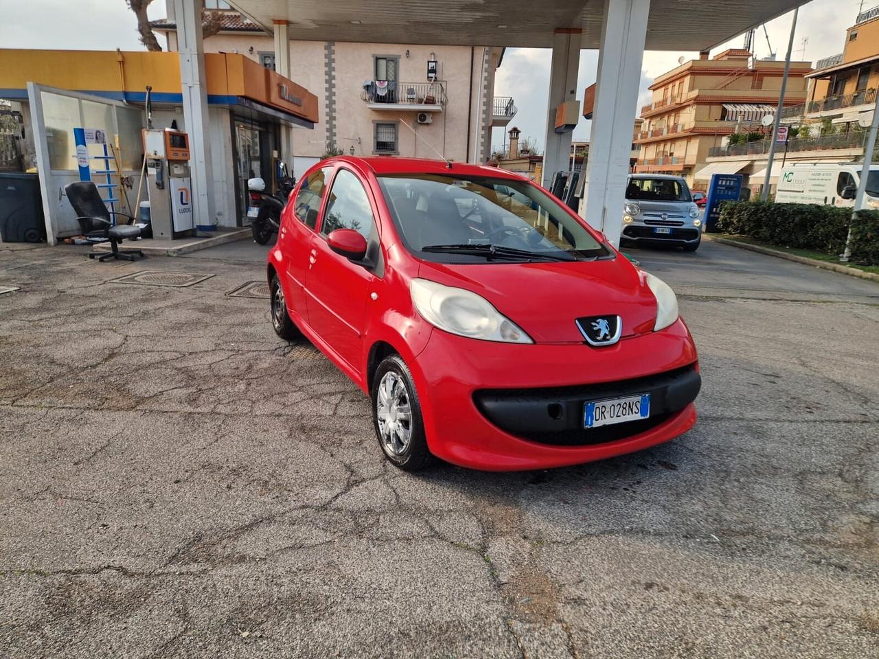 Peugeot 107 1.0 68CV 5p. Plaisir
