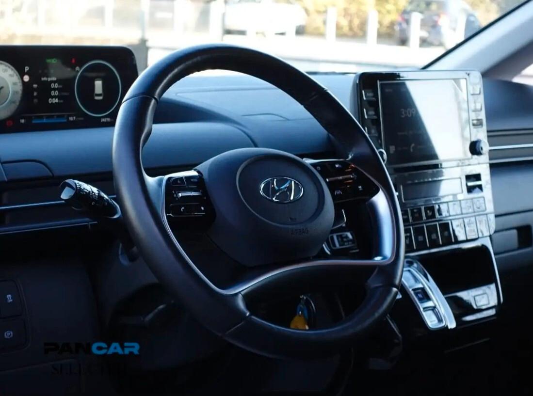 Hyundai Staria 2.2 AT 2WD 9 posti Wagon