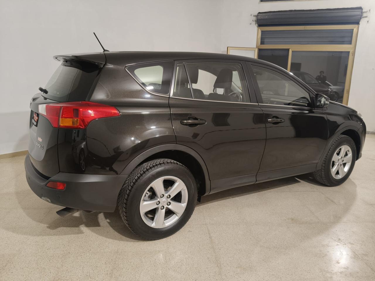 Toyota RAV 4 2.0 D-4D 2WD Active 125cv
