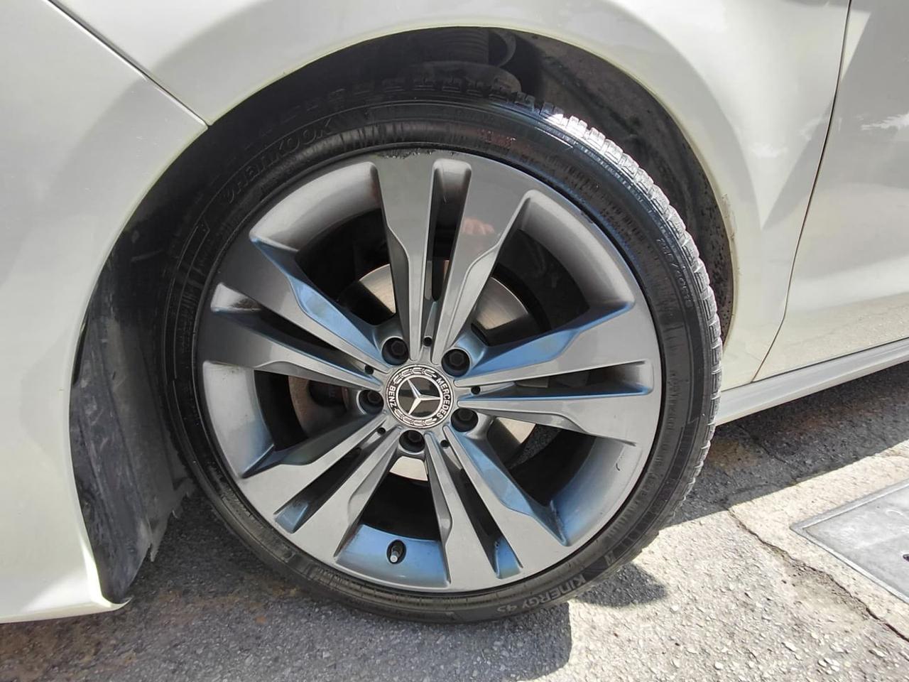 Mercedes-Benz CLA 180 Executive Shooting Br #11009