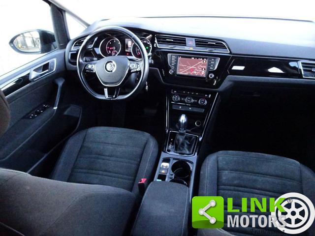 VOLKSWAGEN Touran 2.0 TDI 150 CV SCR DSG Executive GARANTITA