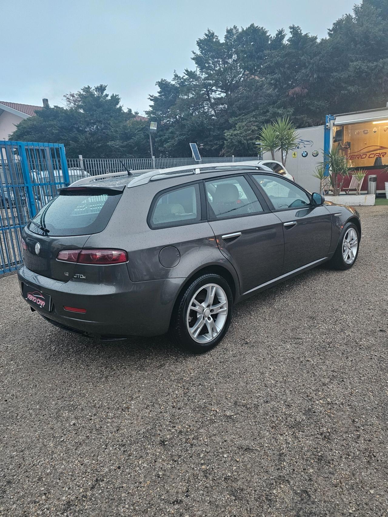 Alfa Romeo 159 1.9 JTDm 16V Distinctive