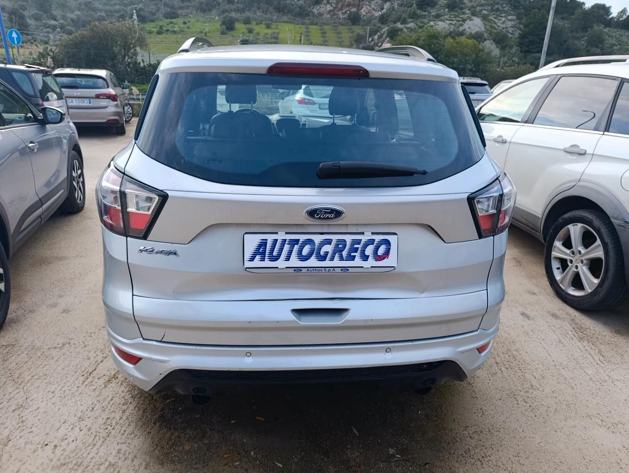 Ford Kuga 2.0 TDCI 120 CV S&S 2WD Powershift ST-Line
