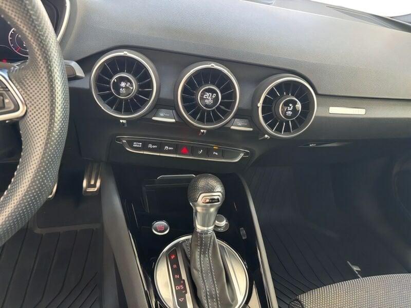 Audi TT TT Coupé 40 TFSI S tronic