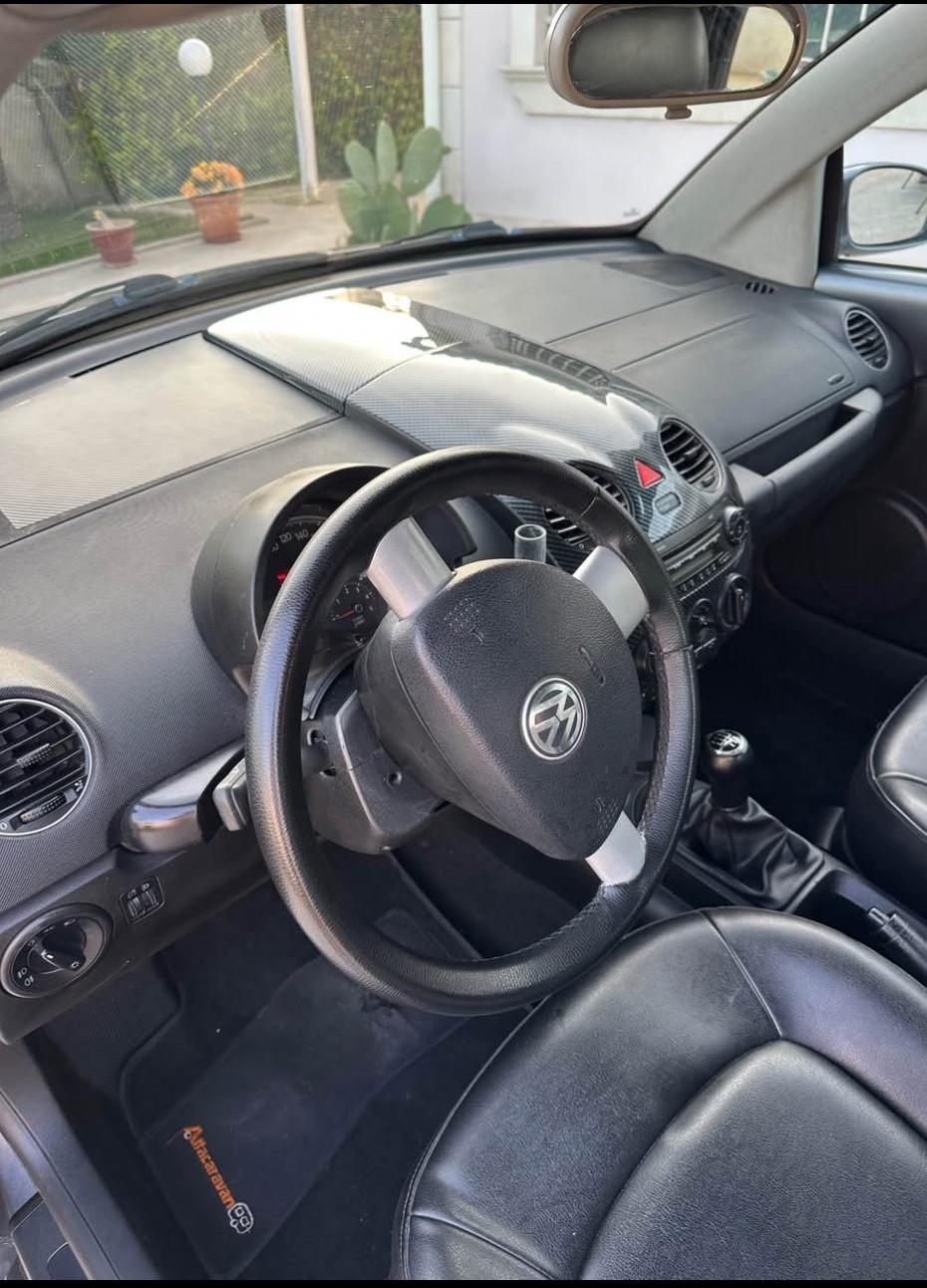 Volkswagen New Beetle 1.9 TDI 105CV Cabrio Lim. Red Edt.