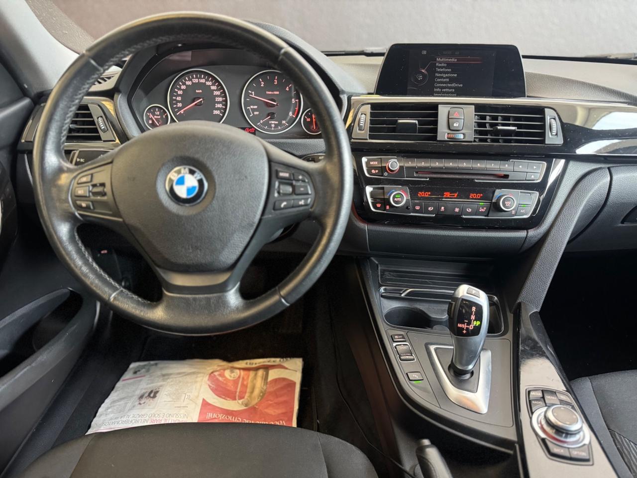 Bmw 116 116d 5p. Advantage