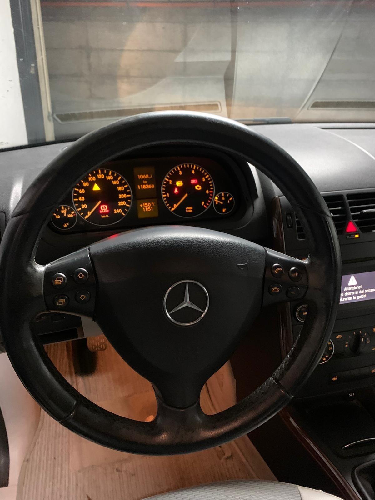 Mercedes-benz A 170 2010 Tetto apribili non funzionante