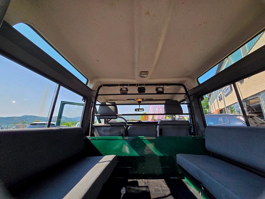 Land Rover Defender 90 2.5 Td5 Station Wagon E
