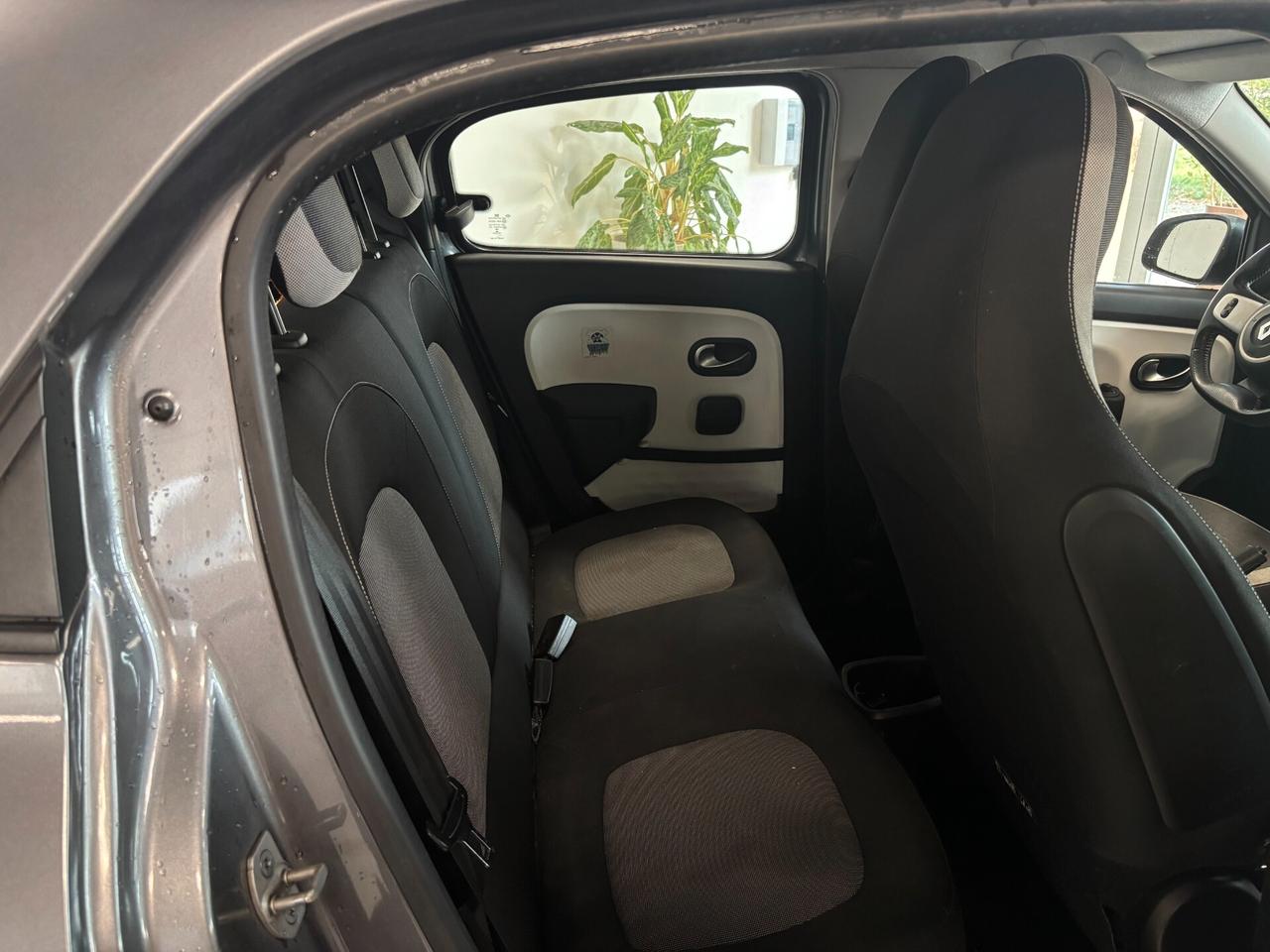 Renault Twingo SCe EDC La Parisienne