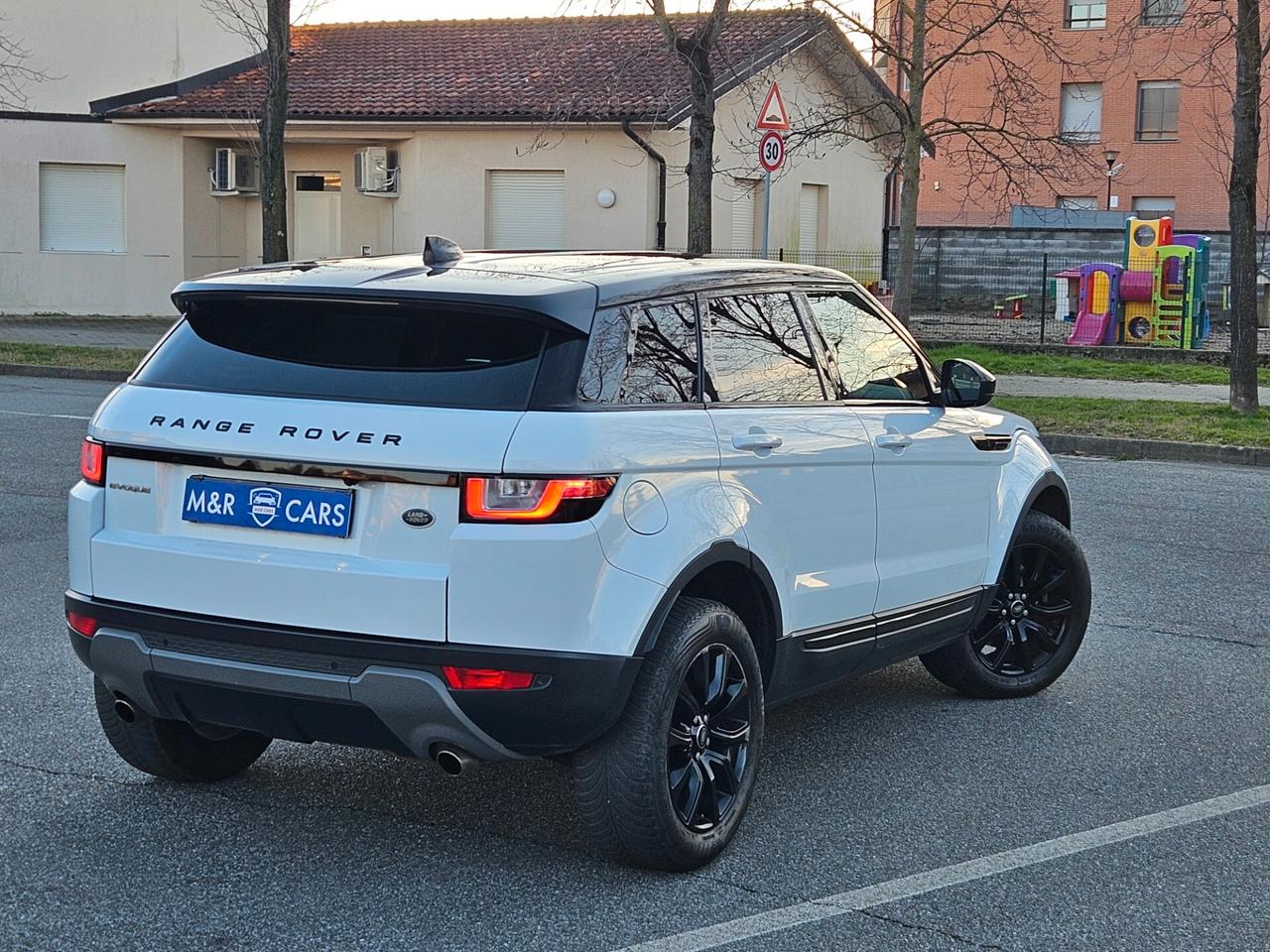 Range Rover Evoque 2.0d automatica 90.000km 2019